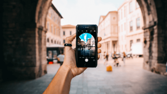 How to take travel photos for Instagram