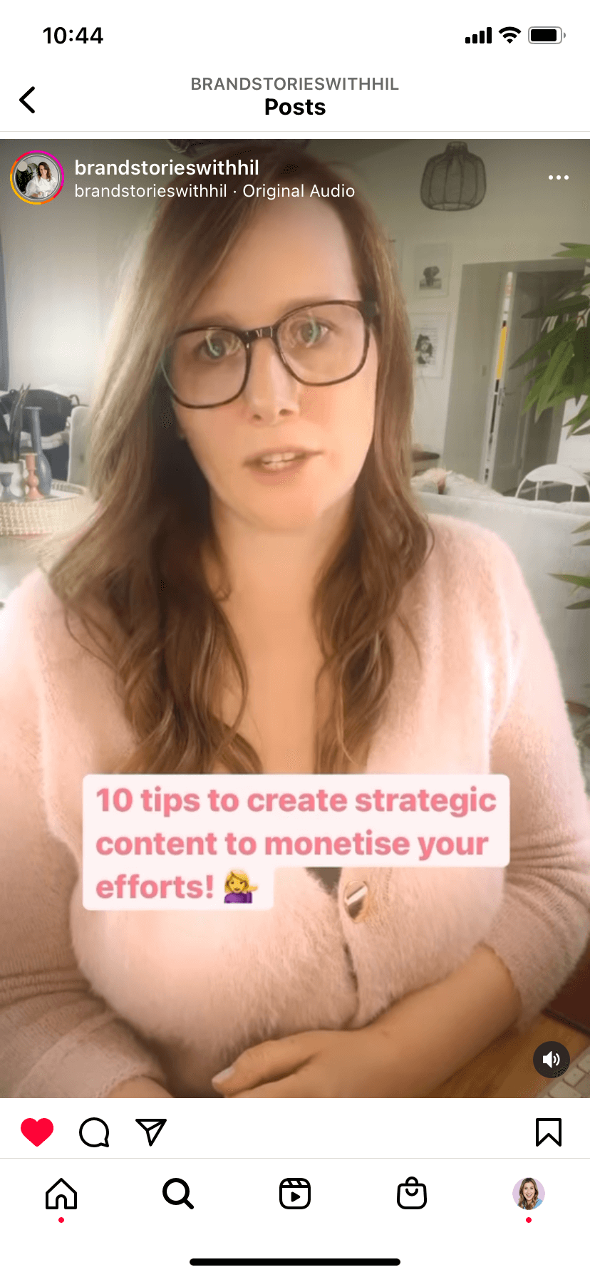 screenshot of Hillary's reel with text 10 tips to create strategic content to monetise your efforts.